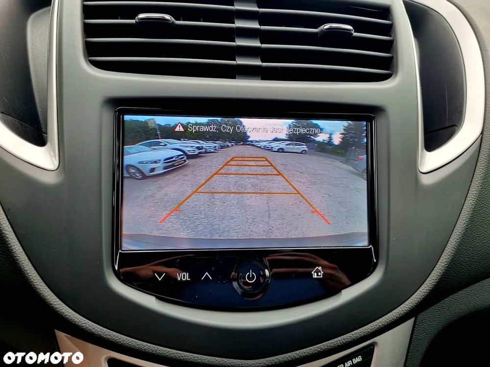 Chevrolet Trax 1.7TD LS - 20