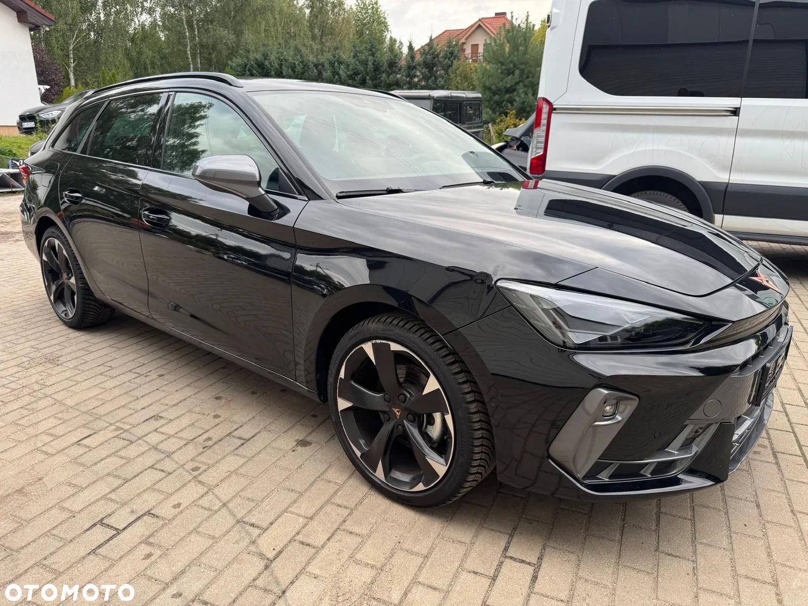 Cupra Leon 1.5 eTSI DSG - 1