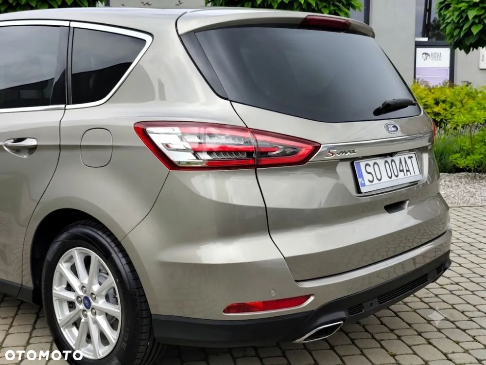 Ford S-Max 2.0 TDCi Titanium PowerShift - 12