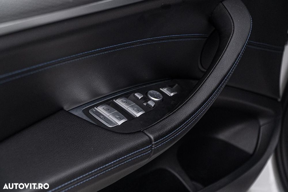 BMW X3 2020 — imagine 30