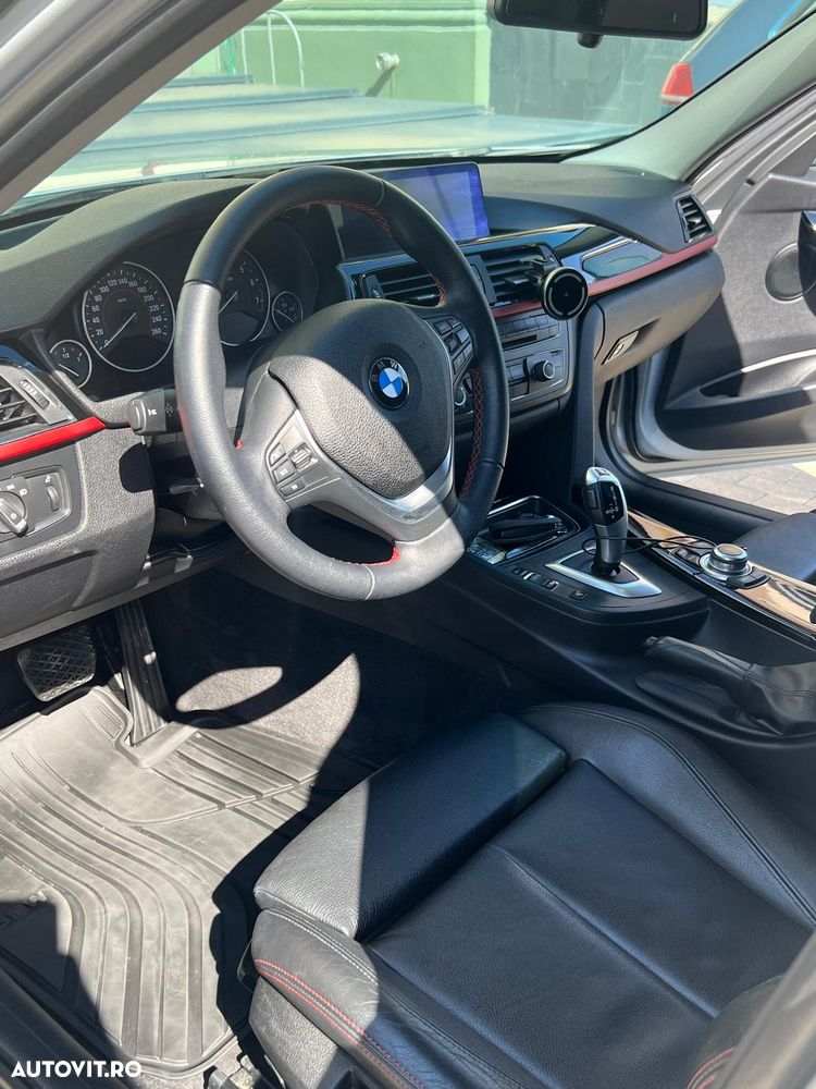 BMW Seria 3 328i xDrive AT Sport Line - 15