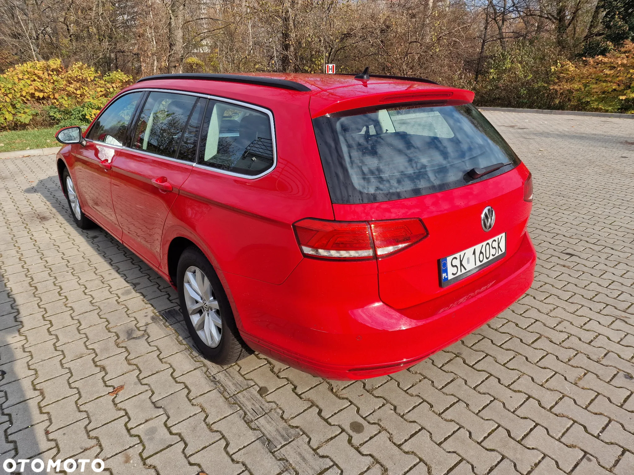 Volkswagen Passat 1.6 TDI BMT Comfortline - 4