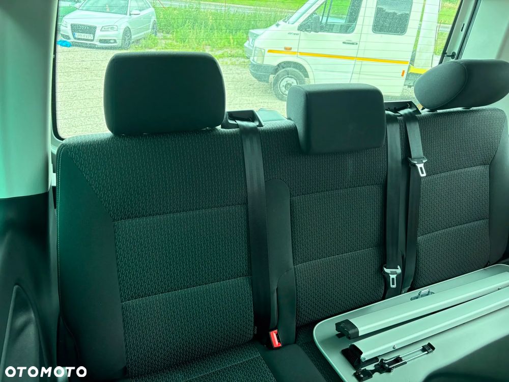 Volkswagen Multivan 2.0 TDI L1 Business DSG - 20