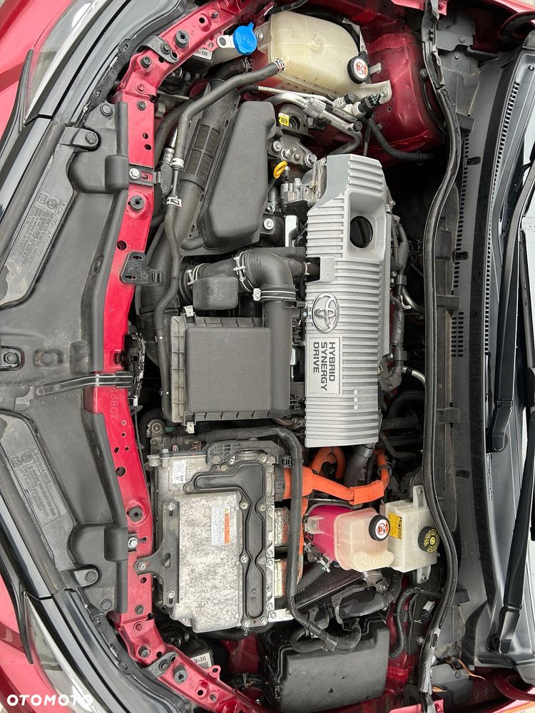 Toyota Auris 1.8 HSD Prestige NAVI - 32