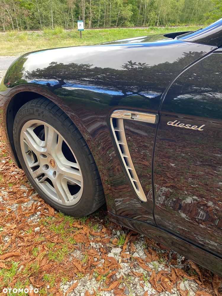 Porsche Panamera Diesel Platinum Edition - 12