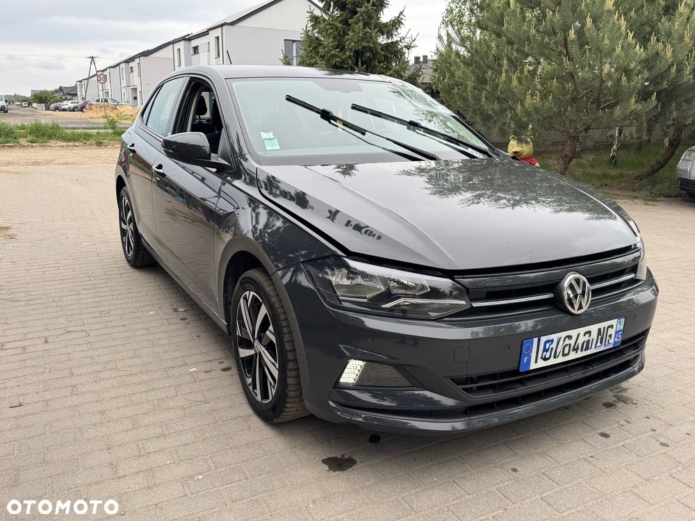 Volkswagen Polo - 1