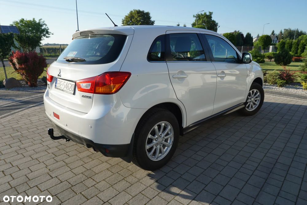 Mitsubishi ASX - 4
