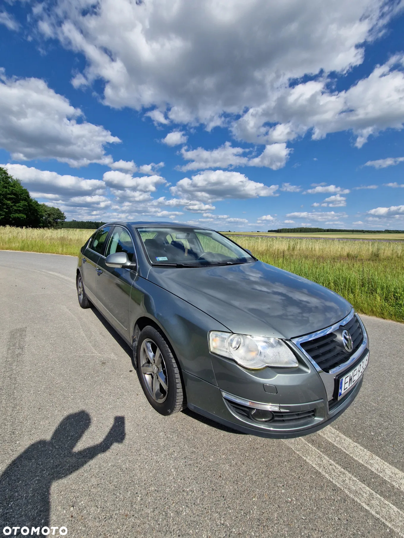 Volkswagen Passat 2.0 TDI Comfortline - 13