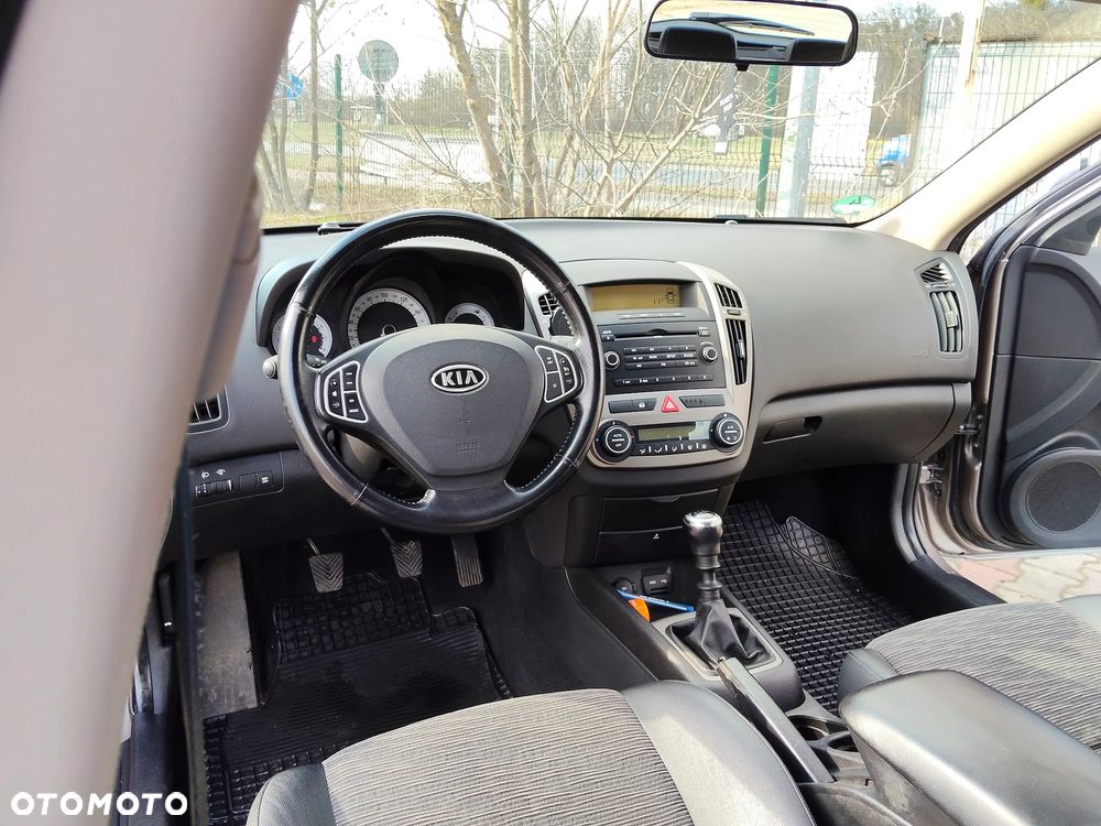 Kia Ceed 2.0 Optimum - 15
