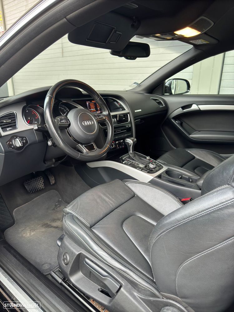 Audi A5 2.0 TDI Multitronic S-line - 4