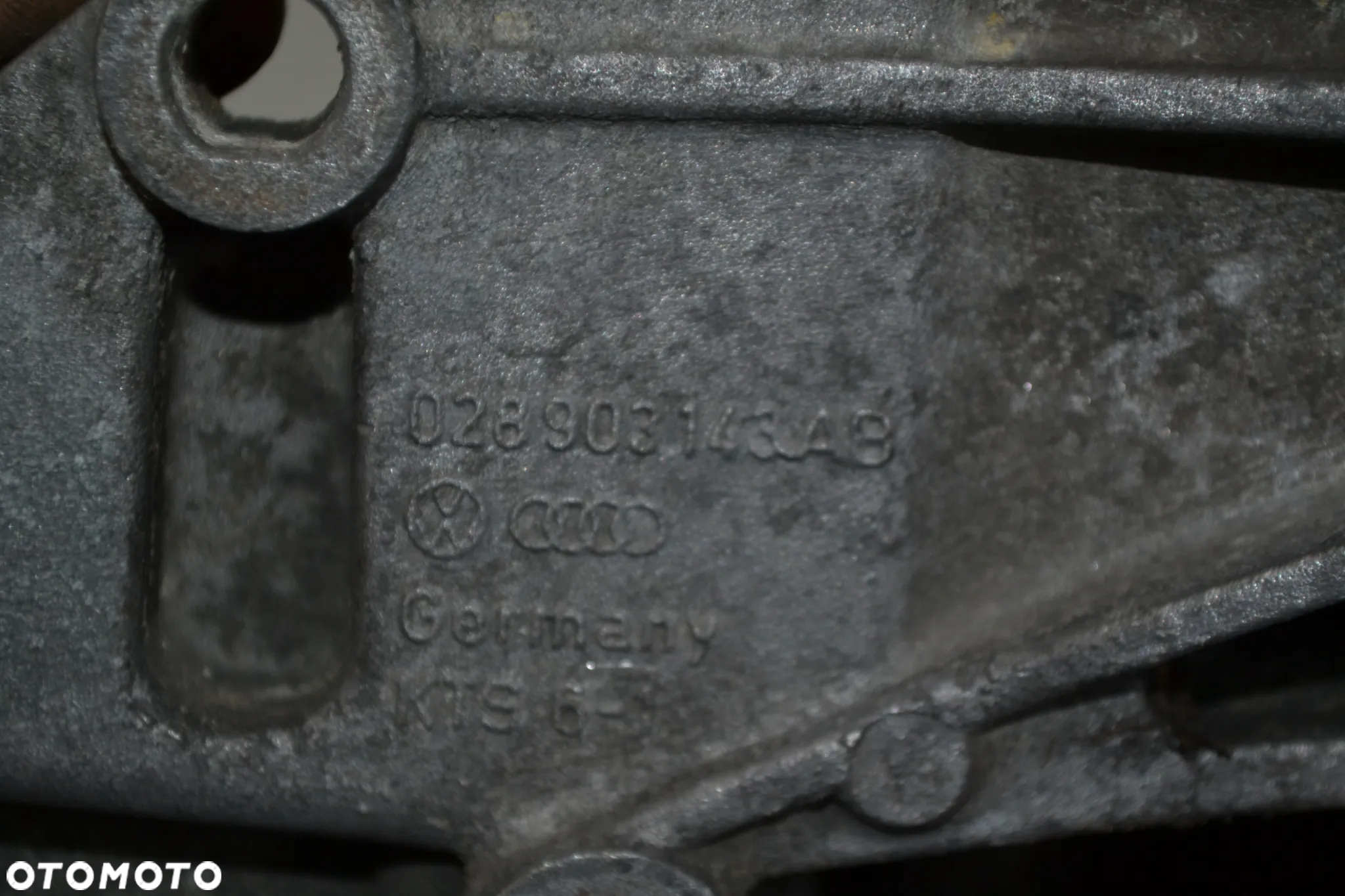 VW AUDI SEAT SKODA 1,9 TDI ŁAPA MOCOWANIE ALTERNATORA NAPINACZ 028903143AB - 5