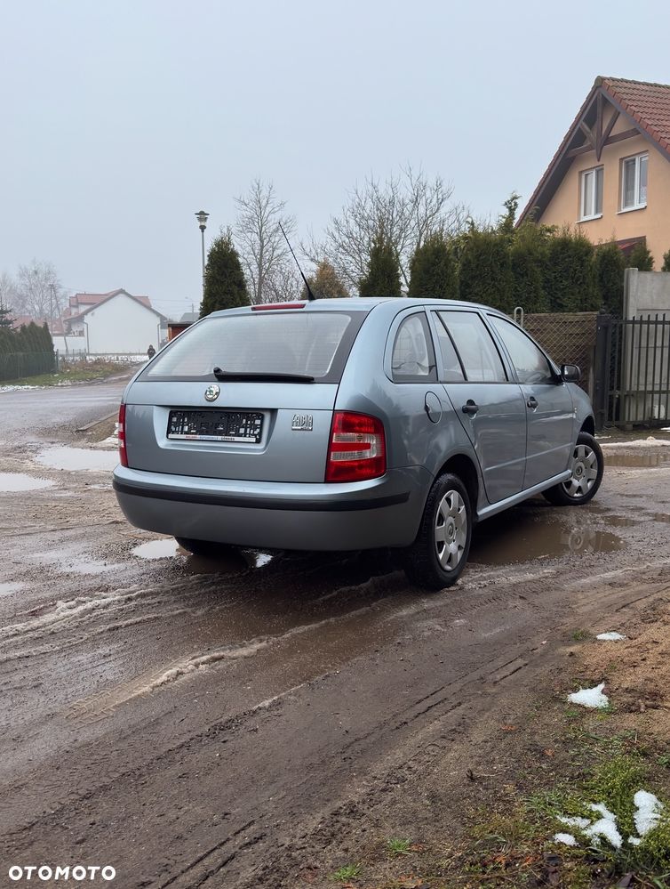 Skoda Fabia 1.2 HTP Combi Classic - 3
