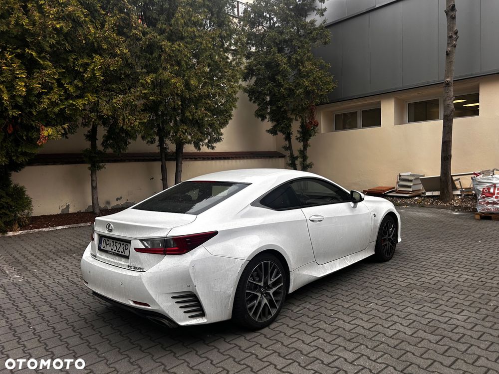 Lexus RC 200t / 300 F Sport - 3