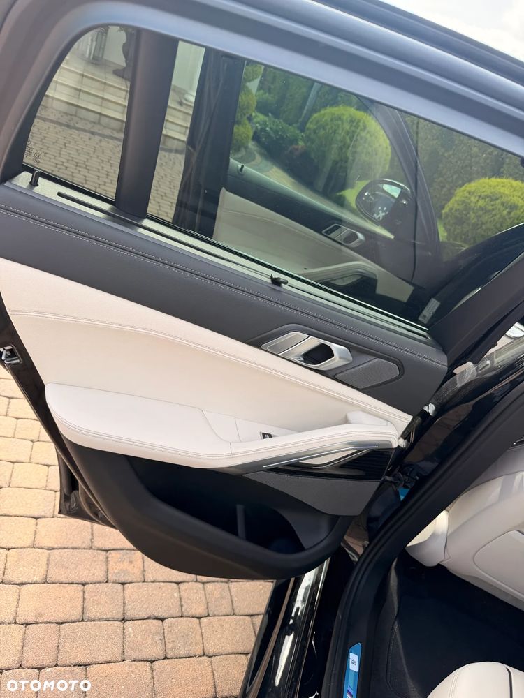 BMW X6 - 16