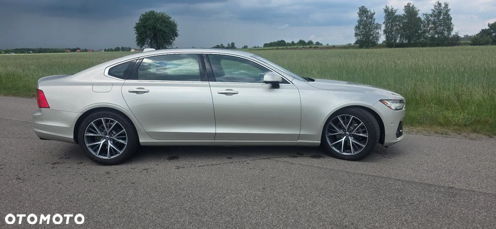 Volvo S90 T5 Momentum - 3