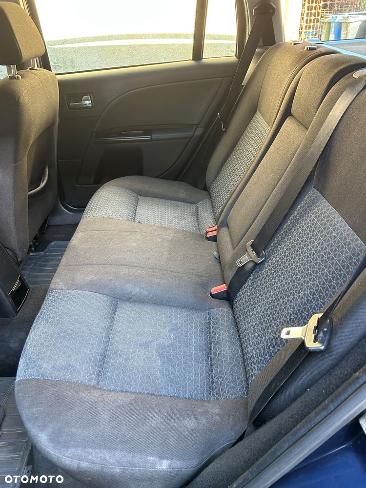 Ford Mondeo 2.0 TDCI X - 4