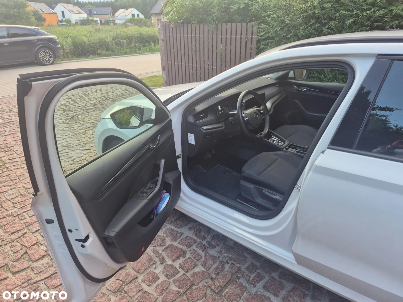 Skoda Octavia 2.0 TDI Ambition DSG - 11
