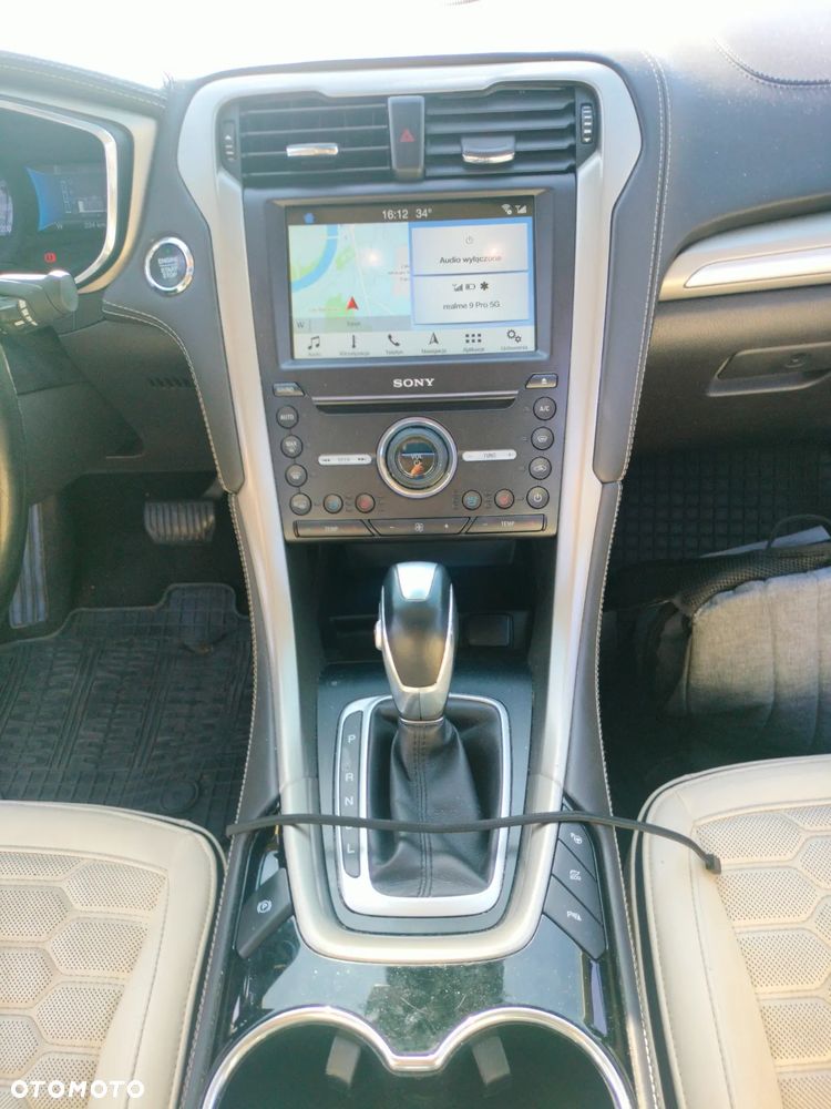 Ford Mondeo Vignale 2.0 Hybrid - 14