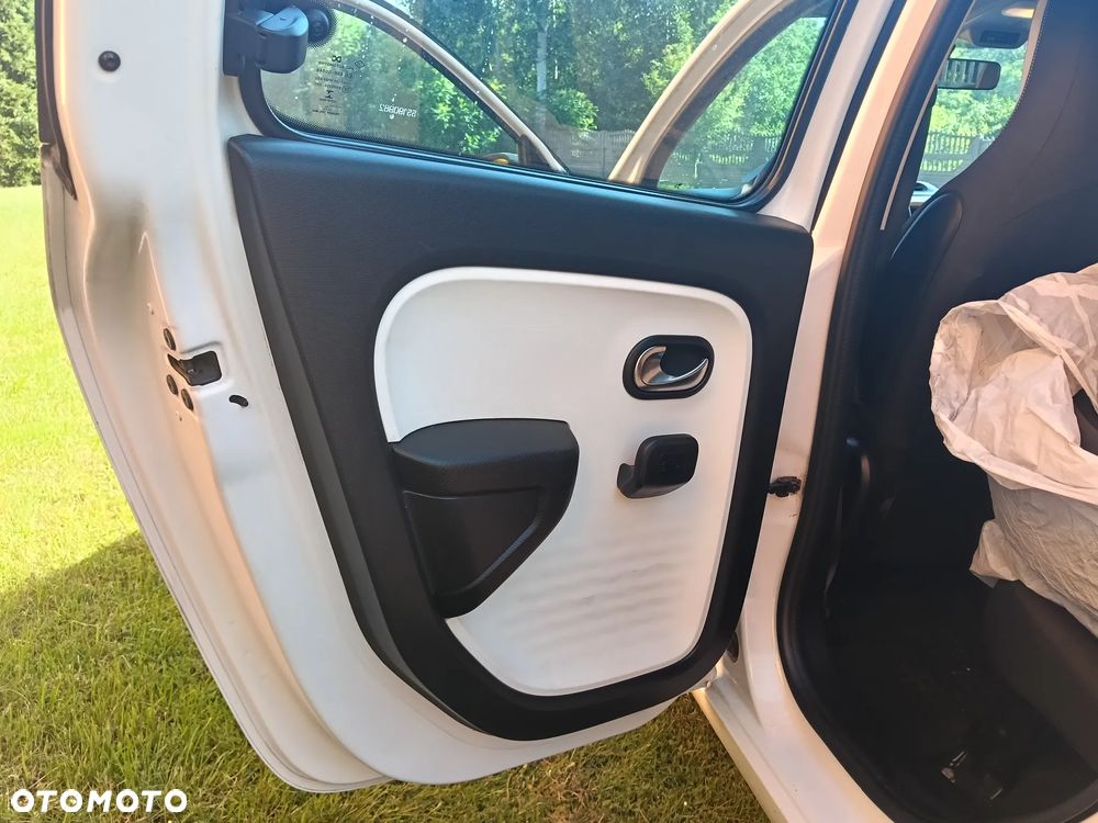 Renault Twingo SCe 70 Intens EU6 - 12