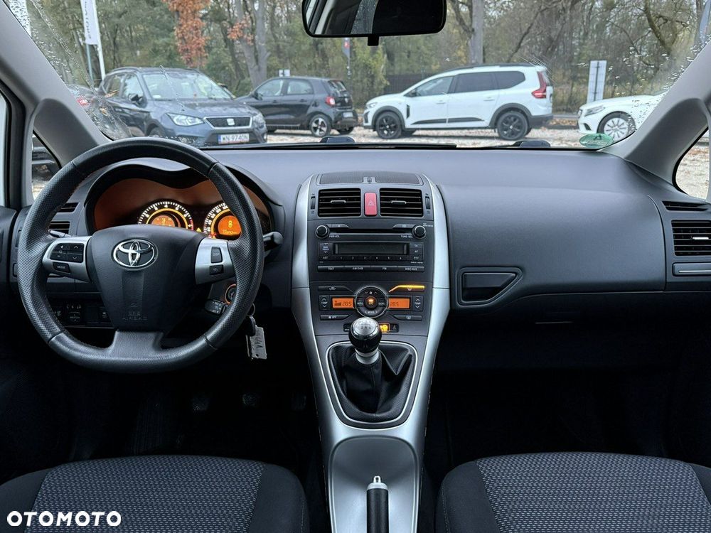 Toyota Auris 1.6 Comfort - 18