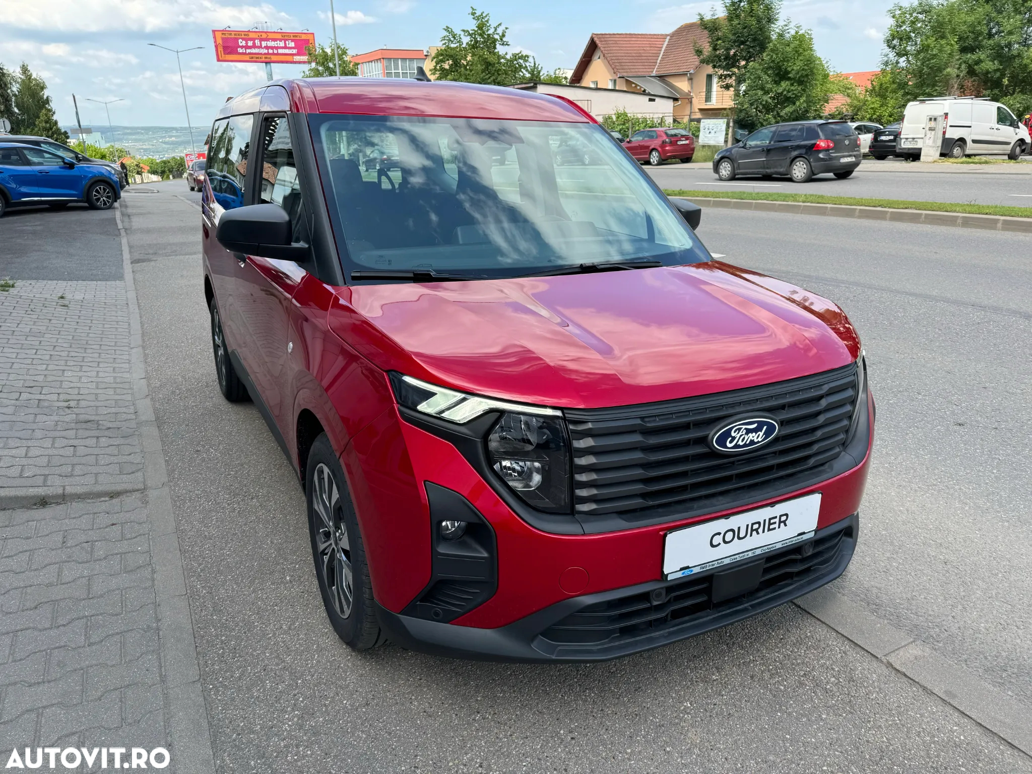 Ford Tourneo Courier 1.0 EcoBoost Trend - 6