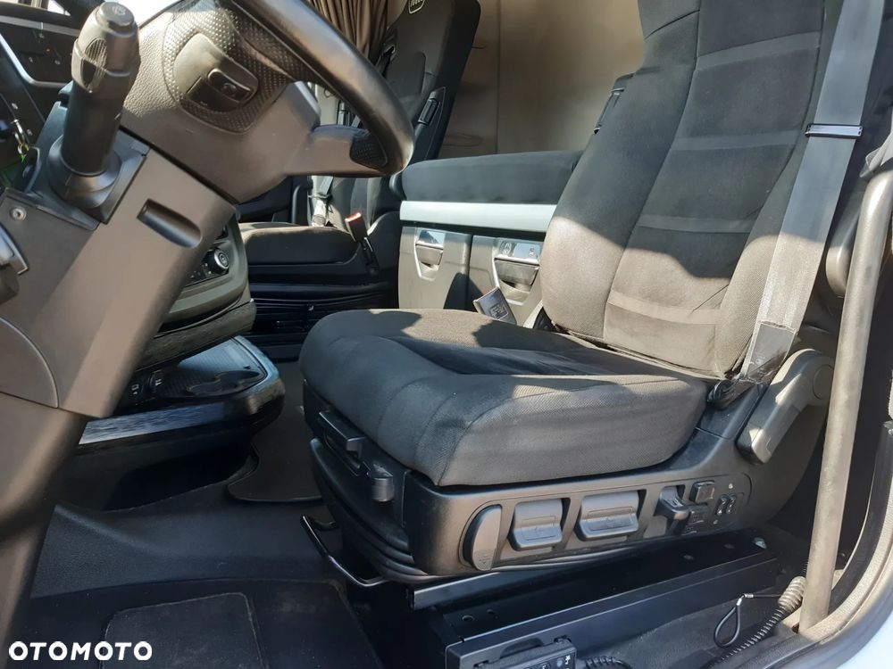 Iveco AS440ST/P - 11