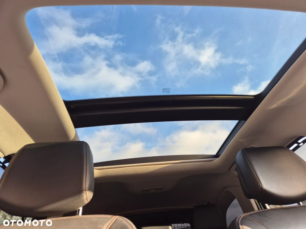 Renault Talisman Grandtour BLUE dCi 200 EDC LIMITED - 32