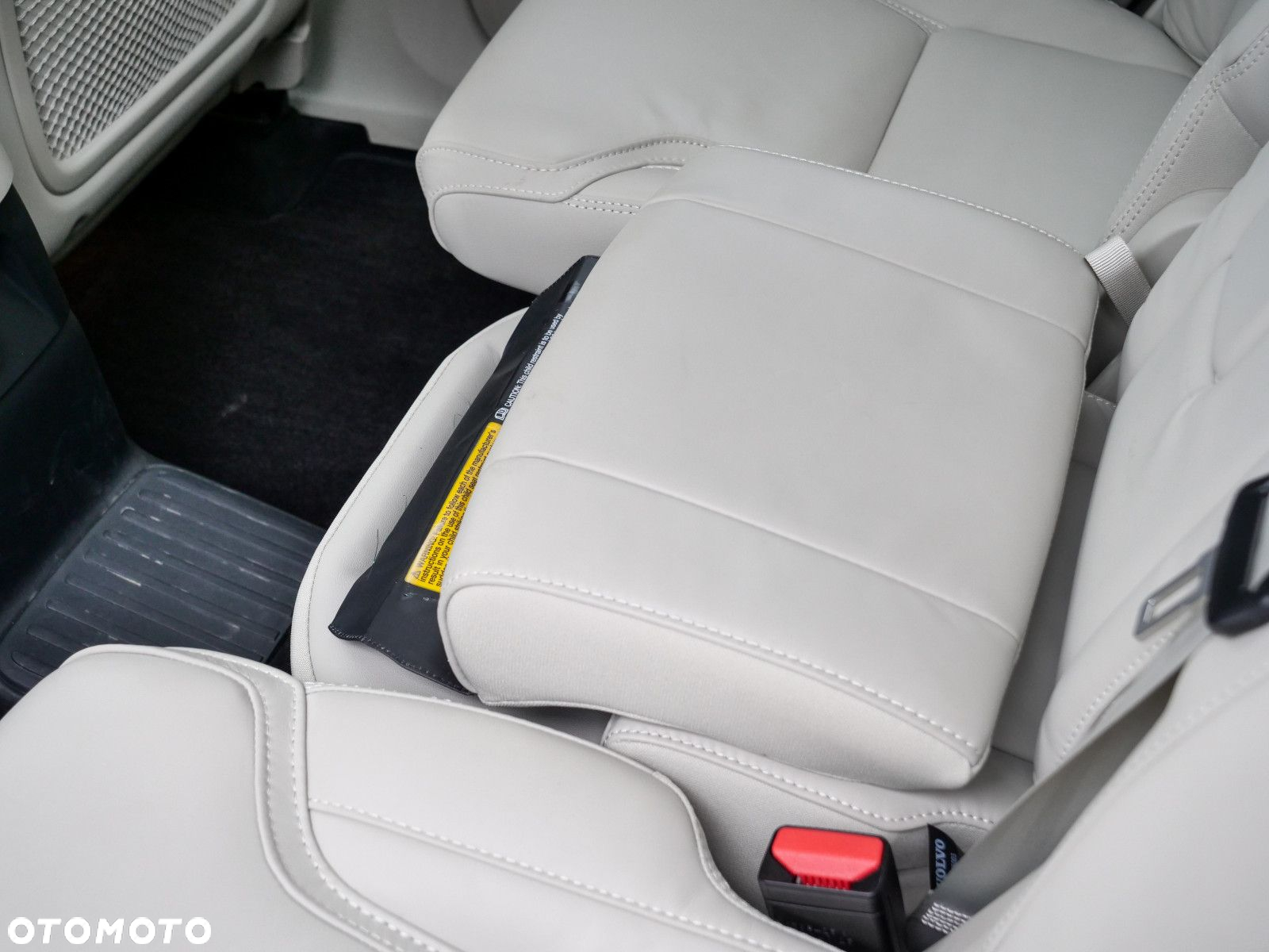 Volvo XC 90 - 18