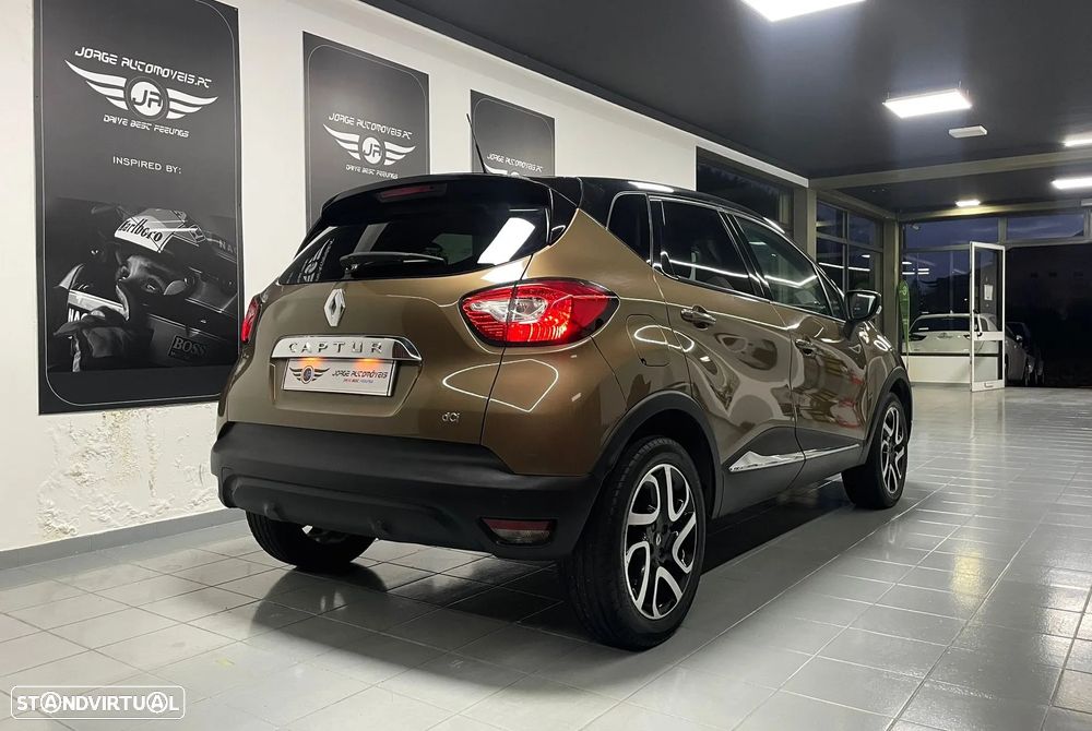 Renault Captur 1.5 dCi Exclusive - 16