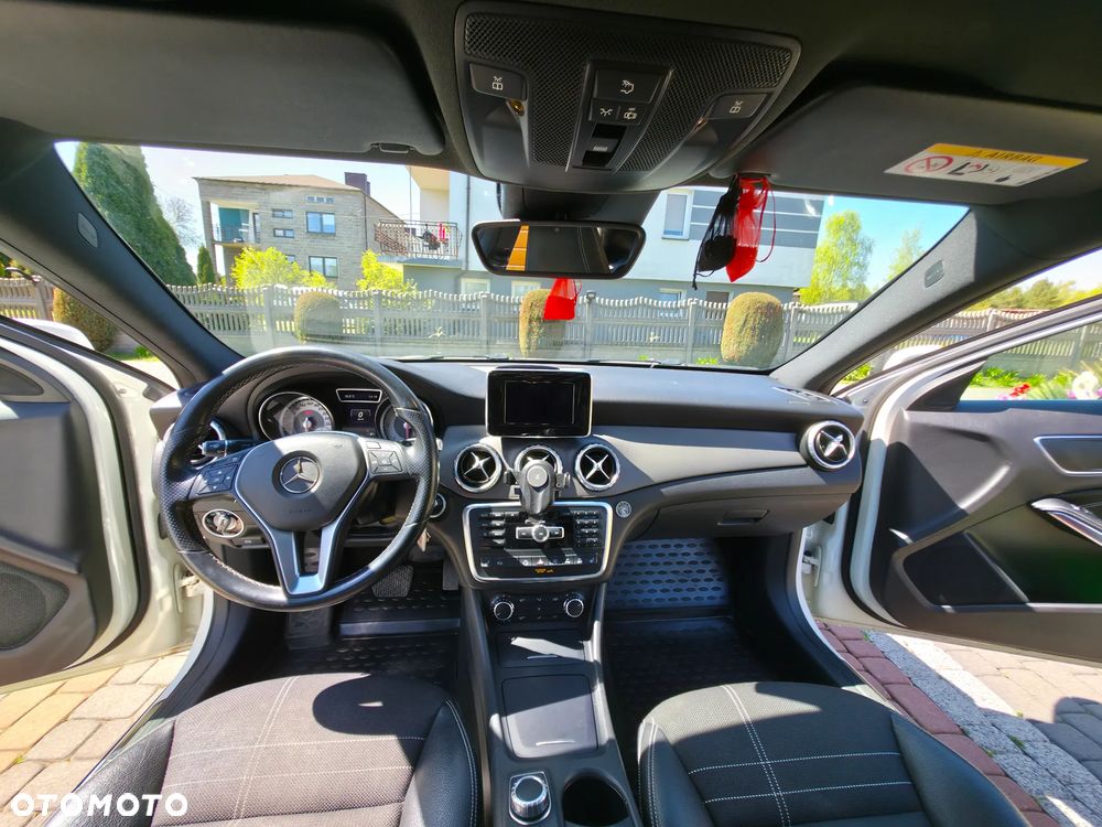 Mercedes-Benz GLA 220 CDI 4-Matic - 10