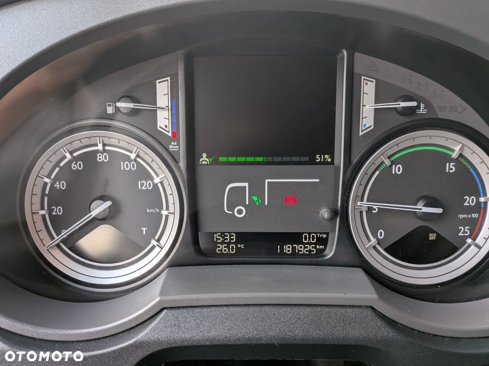 DAF XF 460KM Manual - 8