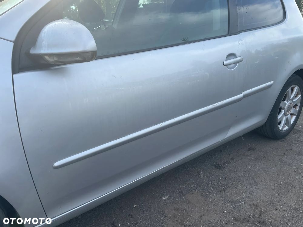 Na części Golf V 3D HB 2.0 FSI BLR LA7W skrzynia automat - 15