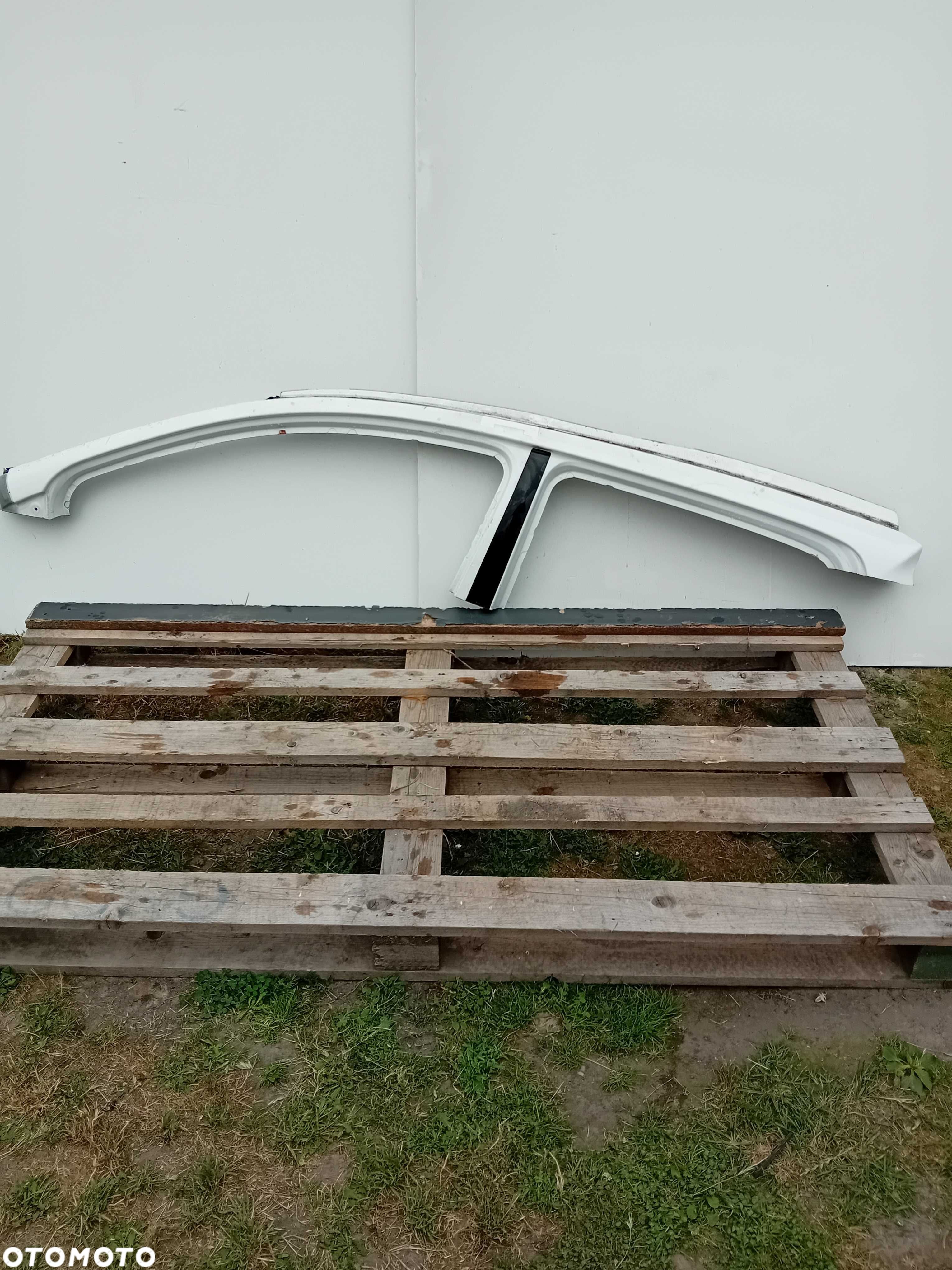 Słupek Dachowy Lewy Toyota Yaris III 11/19 r 5 Drzwi 040 - 1