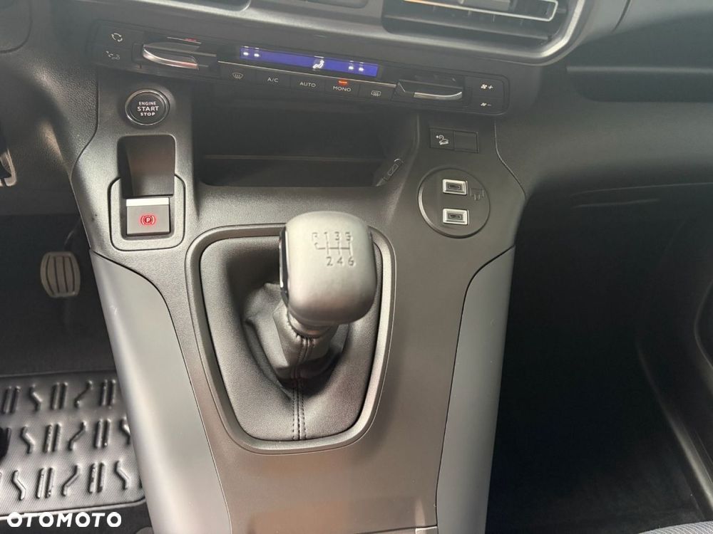 Fiat Qubo - 19