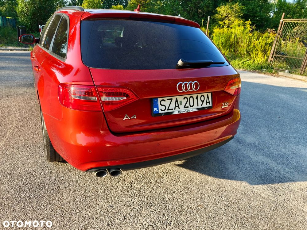 Audi A4 Avant 2.0 TDI ultra - 33