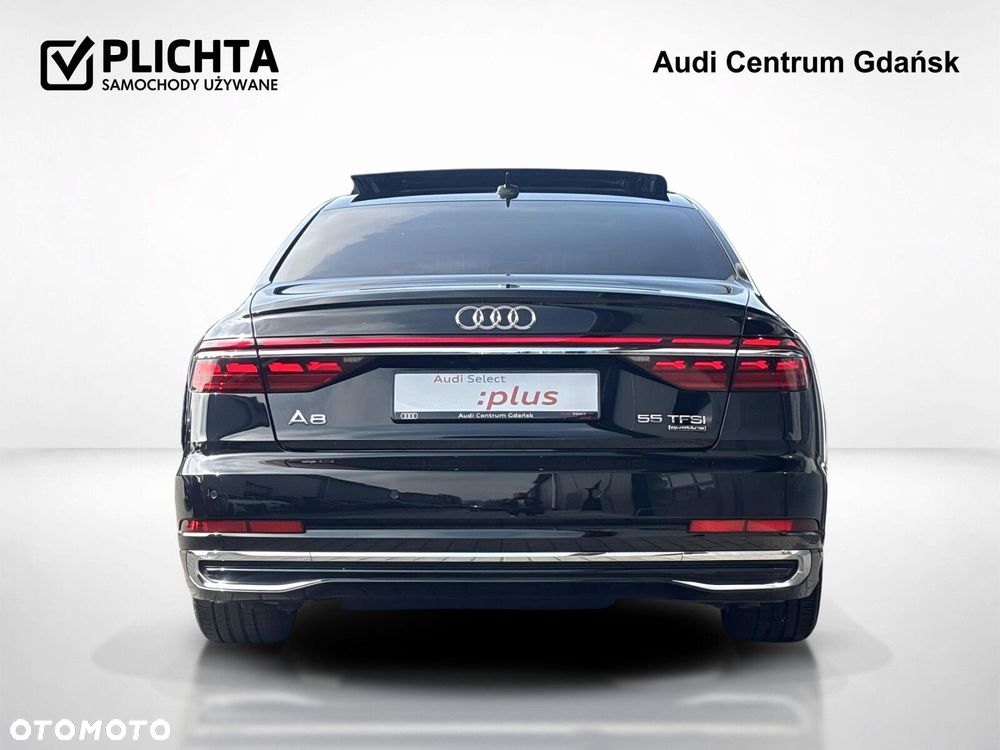 Audi A8 - 4