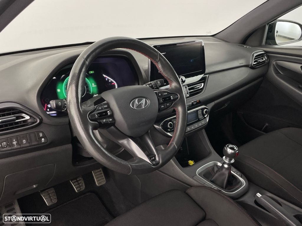 Hyundai i30 SW 1.6 CRDi N-Line - 17