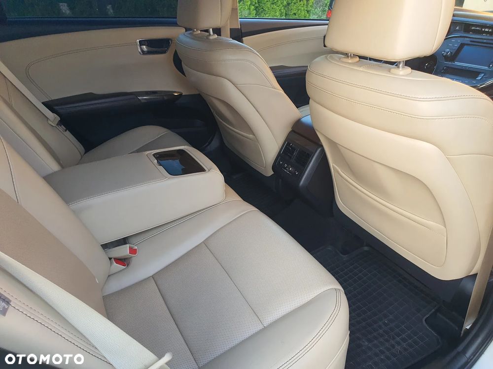 Toyota Avalon 3.5 Limited - 10