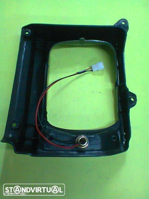 Aro / Aros de farol toyota hilux ln40 1981-1983 ( novos ) - 3