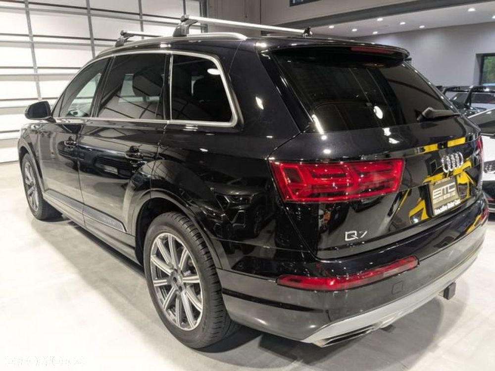 Audi Q7 - 4
