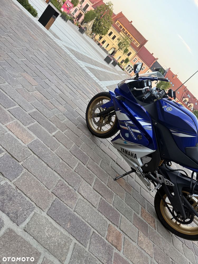 Yamaha YZF - 7