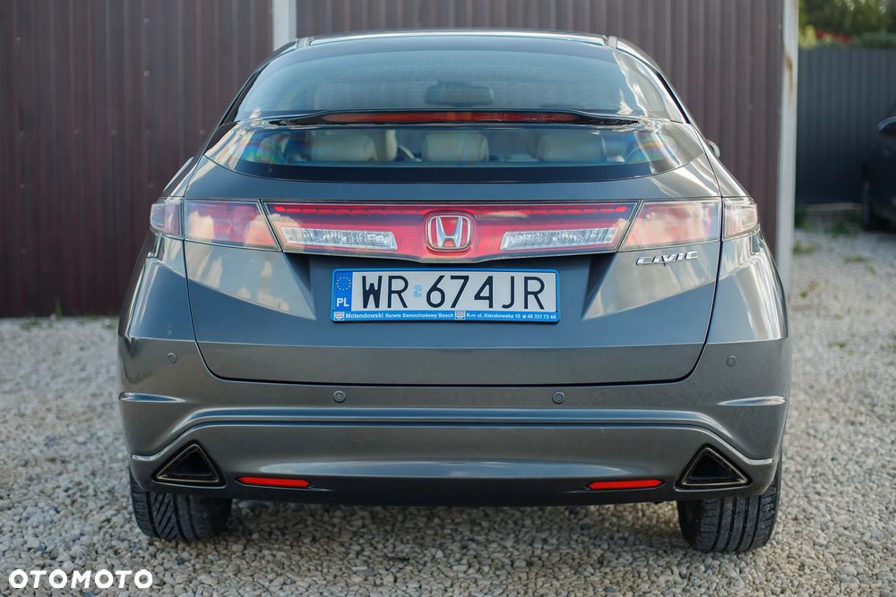 Honda Civic 1.8i-VTEC Executive - 6