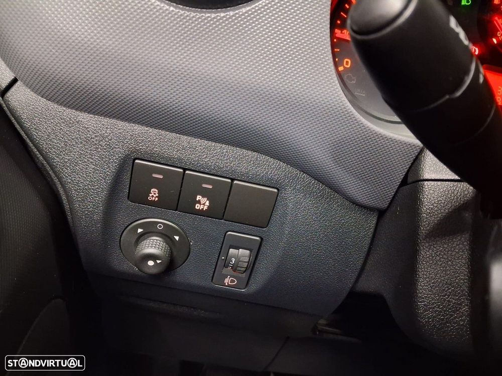 Peugeot Partner 1.6 BlueHDi Confort - 11