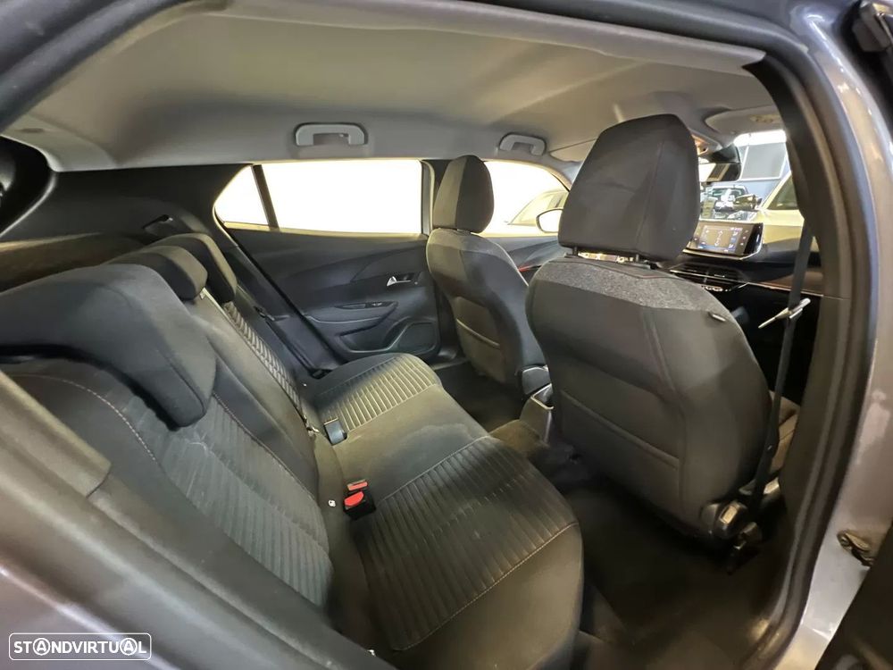 Peugeot 2008 1.2 PureTech Active - 11