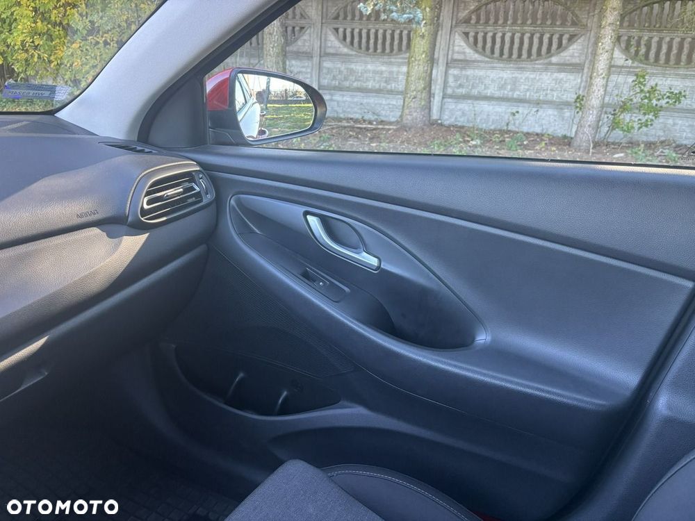 Hyundai i30 - 27