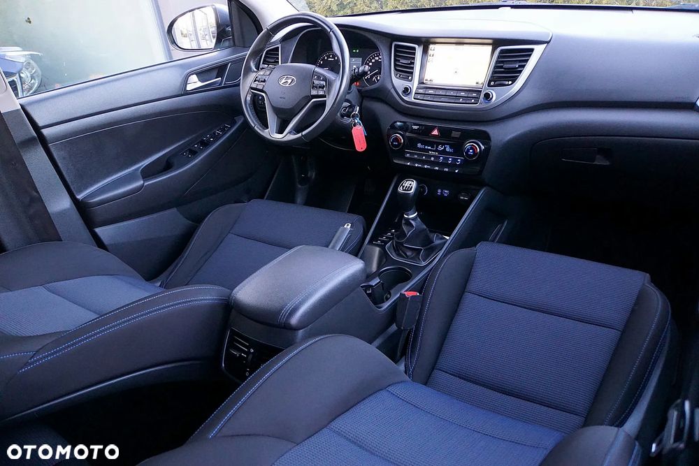 Hyundai Tucson blue 1.6 GDi 2WD Passion - 24