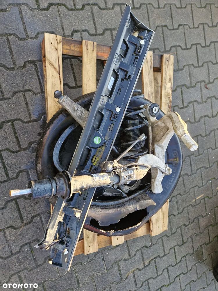 Volvo XC 60 B4 B R-Design - 22