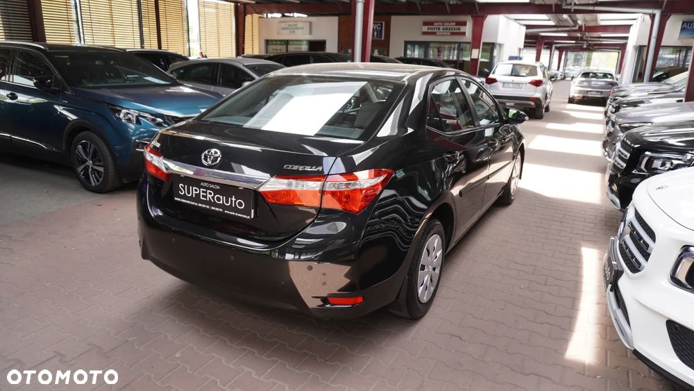Toyota Corolla 1.6 Active - 17