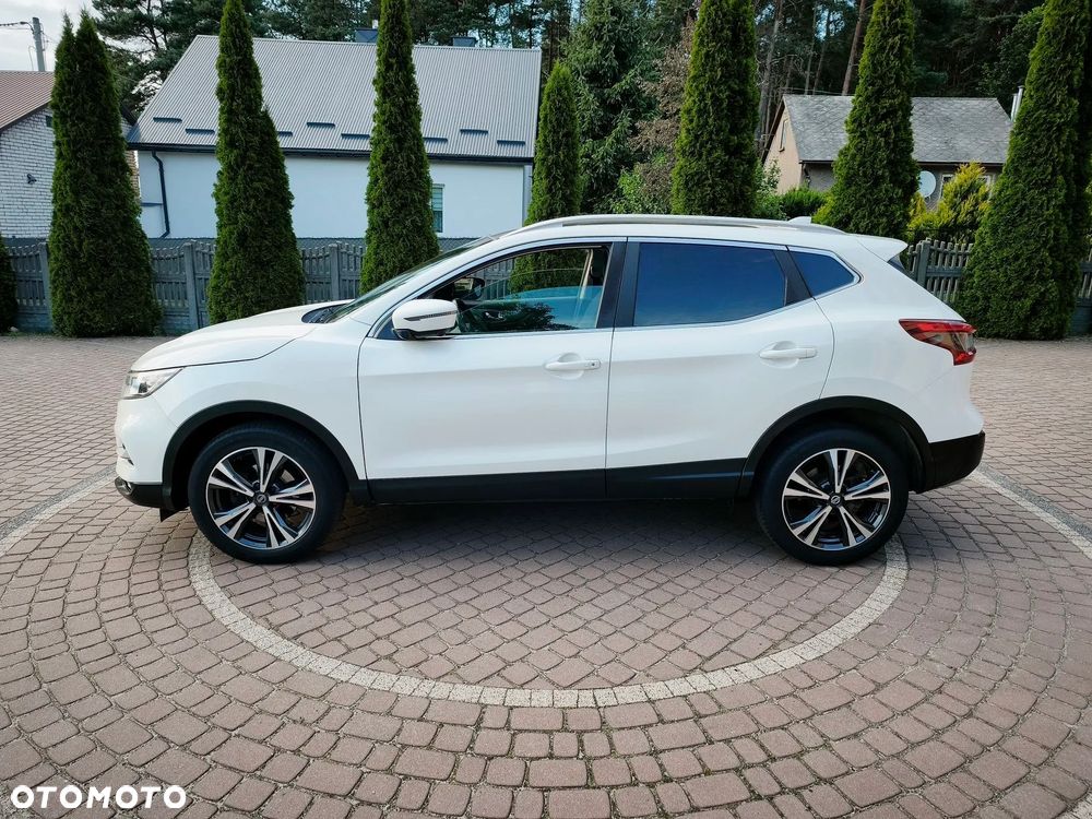 Nissan Qashqai 1.6 DIG-T N-Connecta - 10