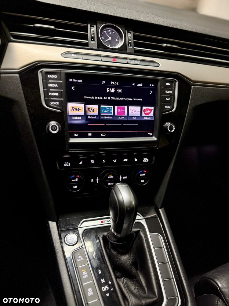 Volkswagen Passat - 3